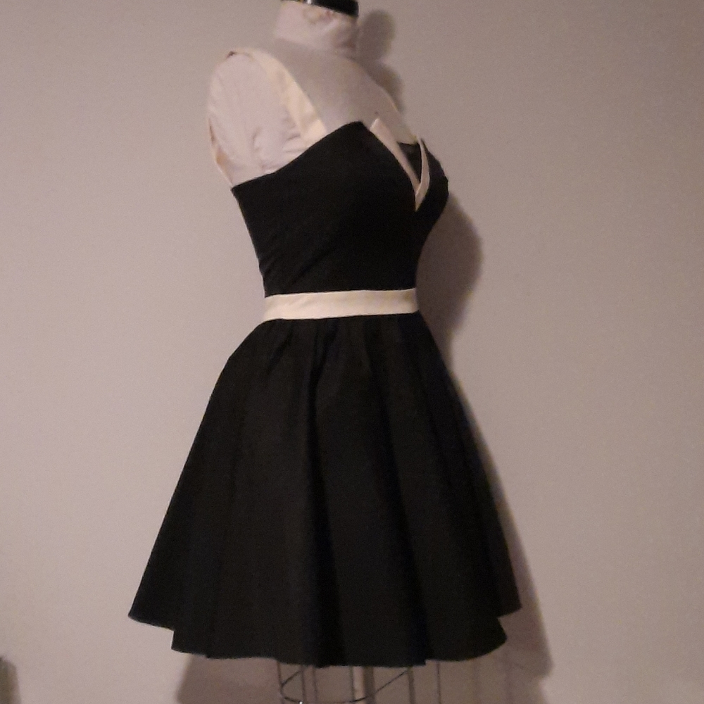 Midi Black and White Cocktail dress